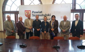 Prawnuczka Maksymiliana Ciężkiego odwiedziła Szamotuły